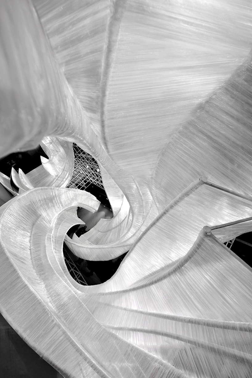 pone-architecture-transparent-shell-designboom-02