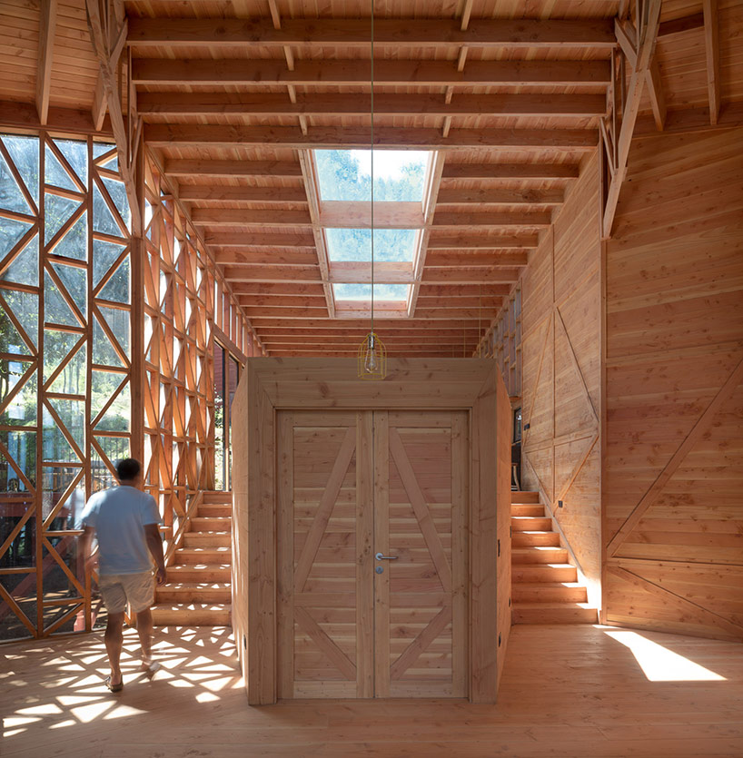 sebastianirarrazaval_house2y