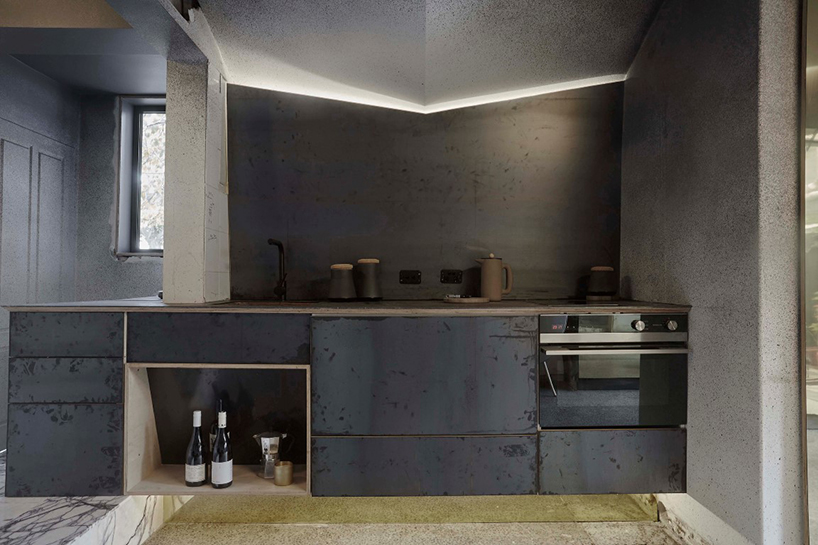 studio-edwards-micro-luxe-apartment-melbourne-designboom-03