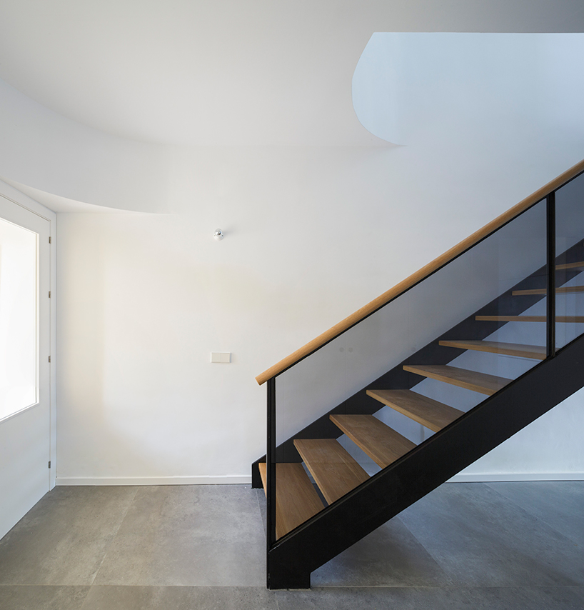 studio-wet-casa-listen-sevilla-spain-designboom-03