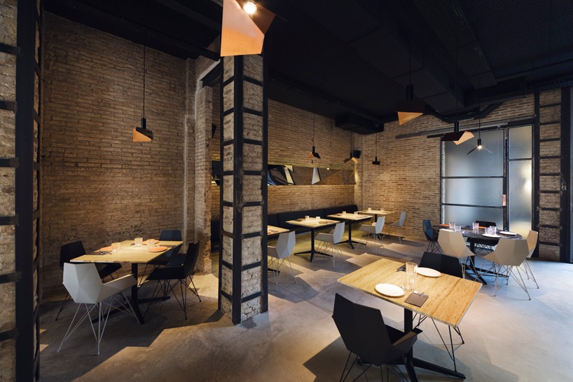 Bouet-Restaurant-Ramon-Esteve-Estudio-designboom-(12)