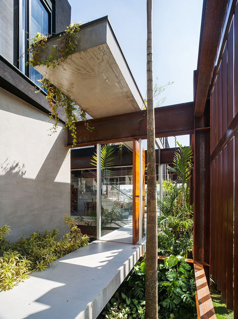 FGMF-arquitetos-casa-mirante-house-sao-paulo-brazil-designboom-03