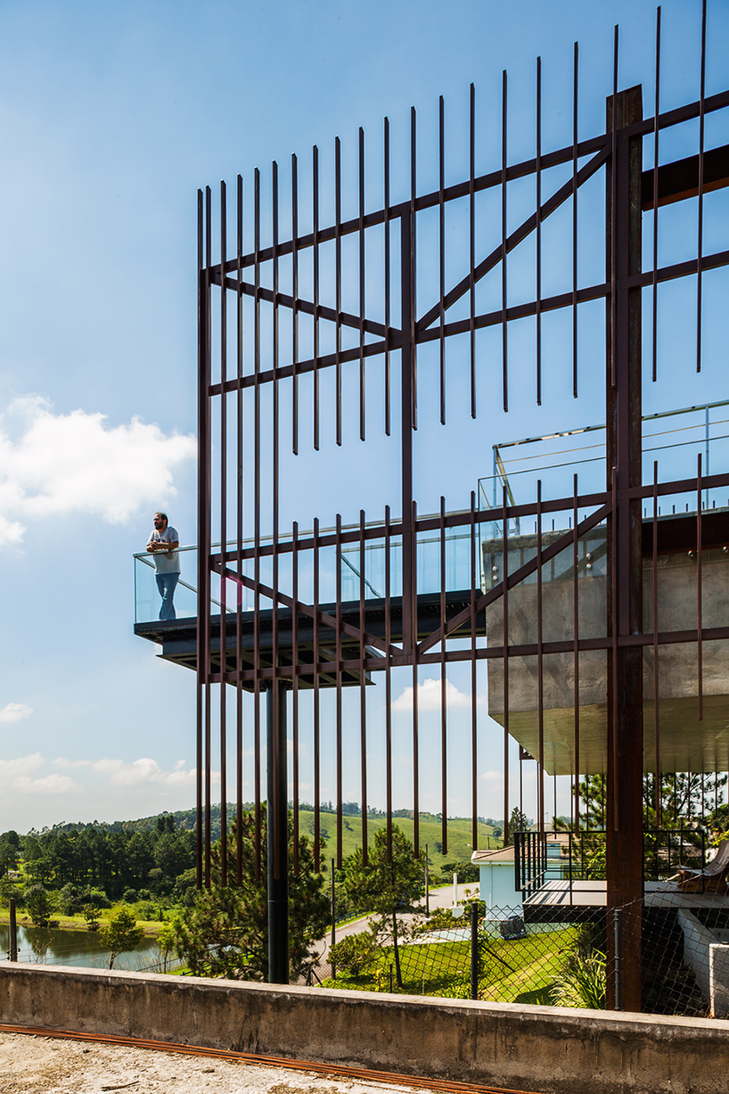FGMF-arquitetos-casa-mirante-house-sao-paulo-brazil-designboom-03