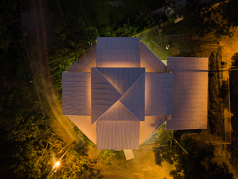 fournier-rojas-arquitectos-community-center-of-el-rodeo-de-mora-costa-rica-designboom-02