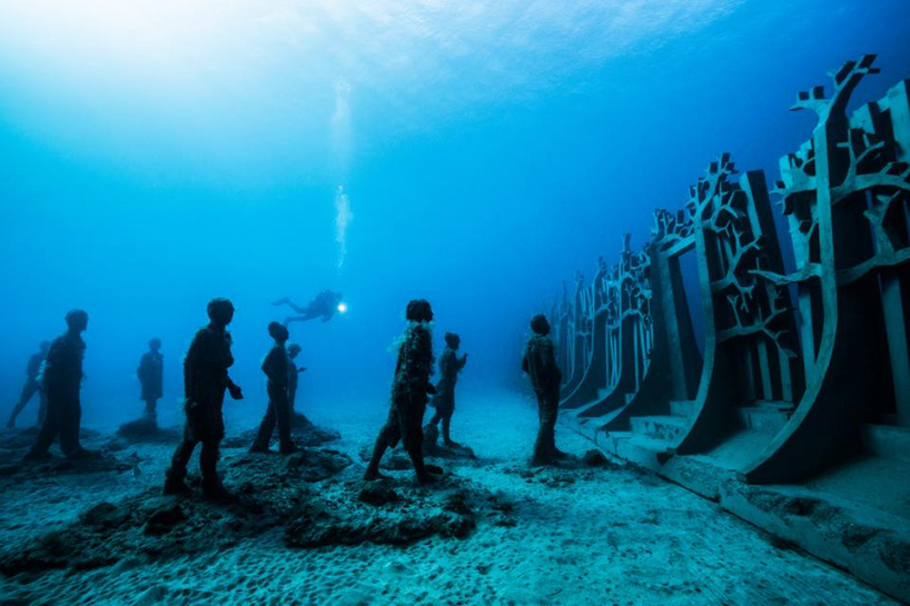 jason decaires taylor completes an underwater museum