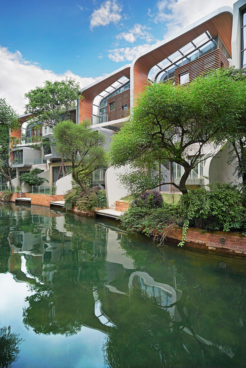 john-friedman-alice-kimm-jfak-peace-creek-villas-chengdu-china-designboom-02