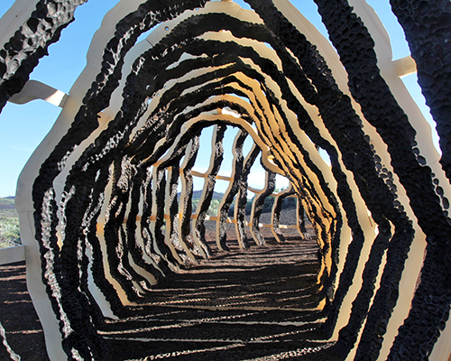 john grade sculpts 'spur' from digital scans of lava tubes