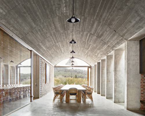 jorge vidal and víctor rahola construct winery in catalonia with barrel vaulted ceilings