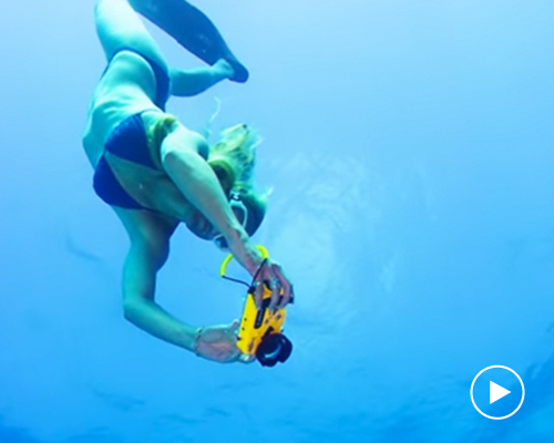 valstech's lenzO transforms your iPhone into an underwater camera
