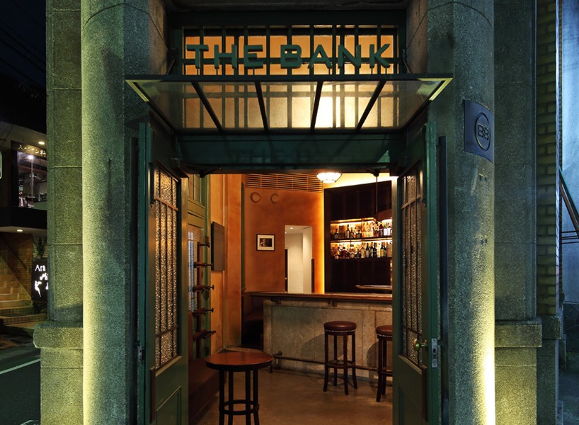 wonderwall refurbishes bank bar in kanagawa, japan