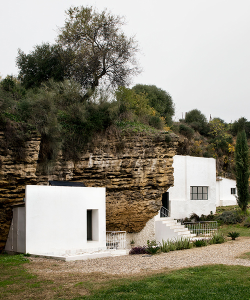 ummo estudio embeds cave home into limestone rock