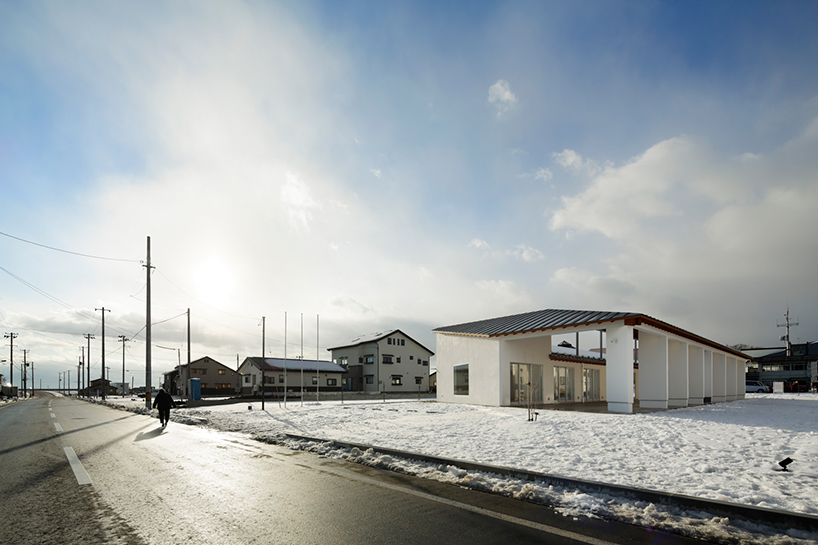 zai-shirakawa-architects-&-associates-meetingplace-of-the-tohoku-designboom-02