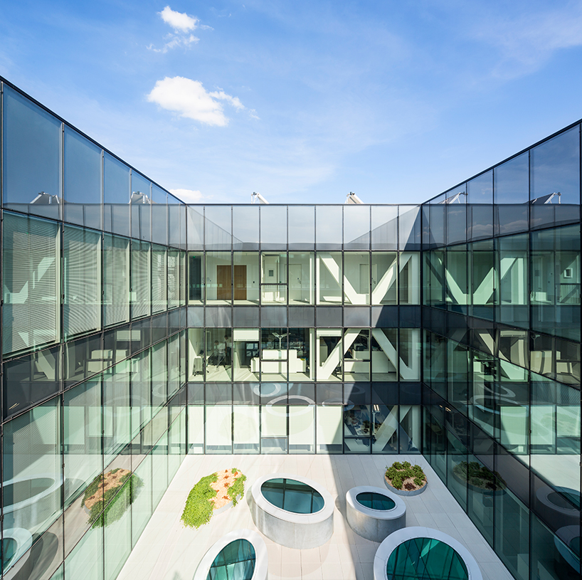 AIA-associes-credit-mutuel-de-loire-atlantique-nantes-france-02