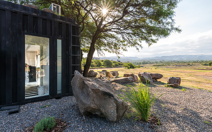 B.AP arquitectura shipping container