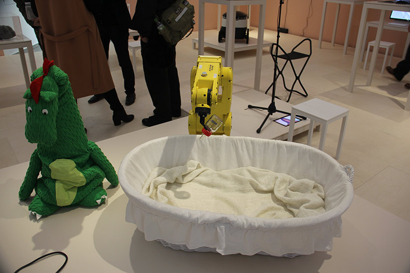 Vitra-Design-Museum-Hello-Robot-exhibition-designboom-09