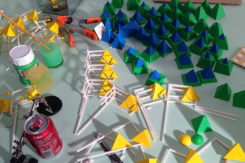 analogue-loaders-raphael-vangelis-designboom-02