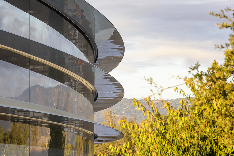 apple-park-campus-2-opens-april-cupertino-california-designboom-02