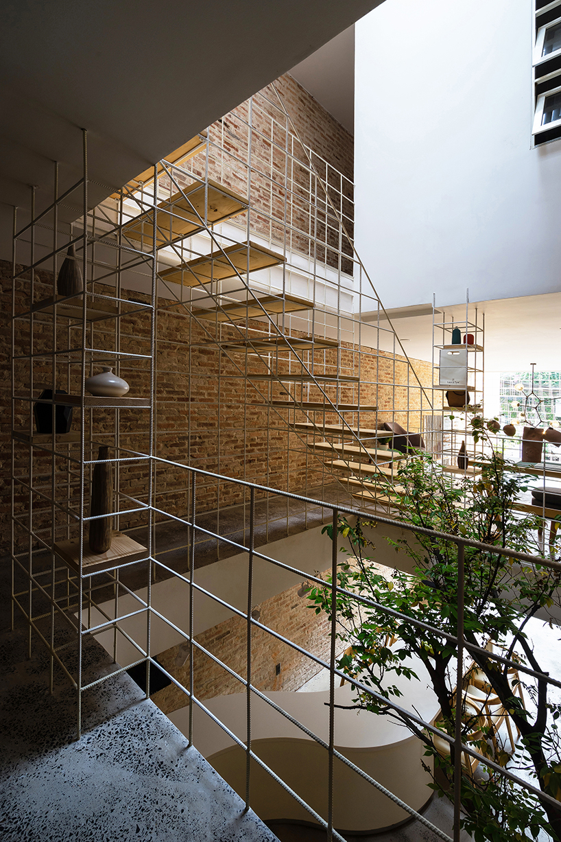 block-architects-lee-and-tee-house-vietnam-designboom-02