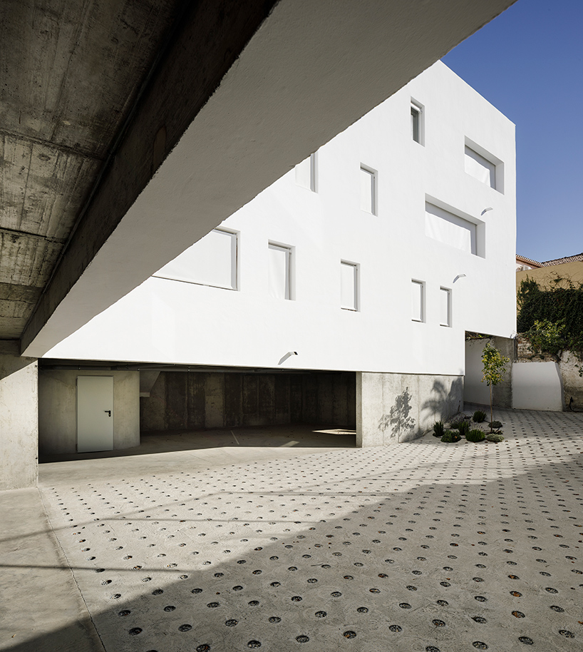 elisa valero completes experimental apartments in granada