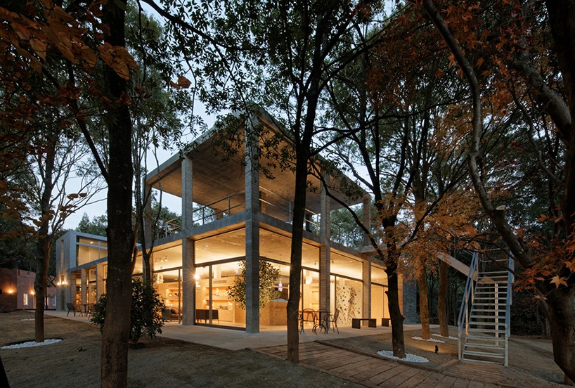 furuya-design-tokyo-classic-forest-clubhouse-designboom-02
