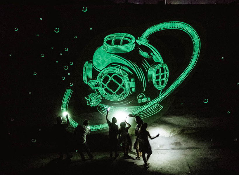 glow-in-the-dark-street-art-reskate-studio-designboom-01