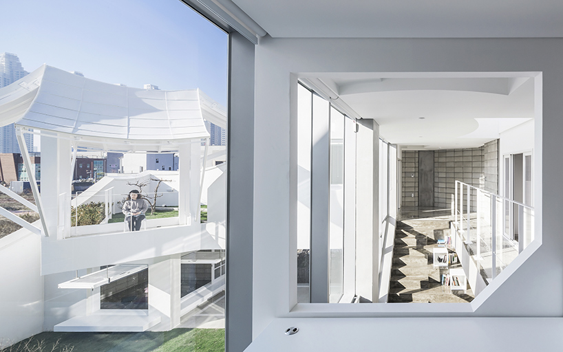 iroje-khm-architects-flying-house-incheon-south-korea-designboom-02