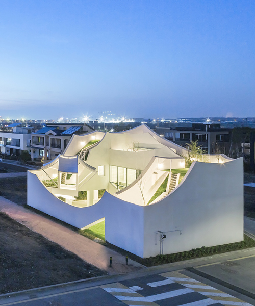 IROJE KHM builds 'flying house' for a pilot near incheon's international airport