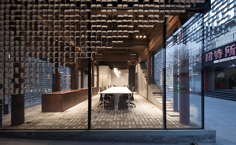 kengo-kuma-beijing-qianmen-eijing-center-for-the-arts-designboom-02