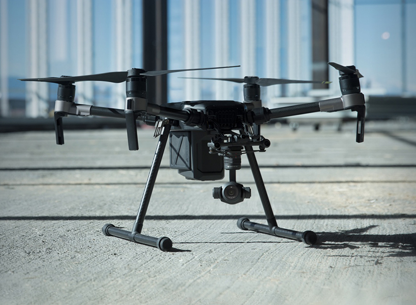 matrice-200-drone-dji-designboom-01