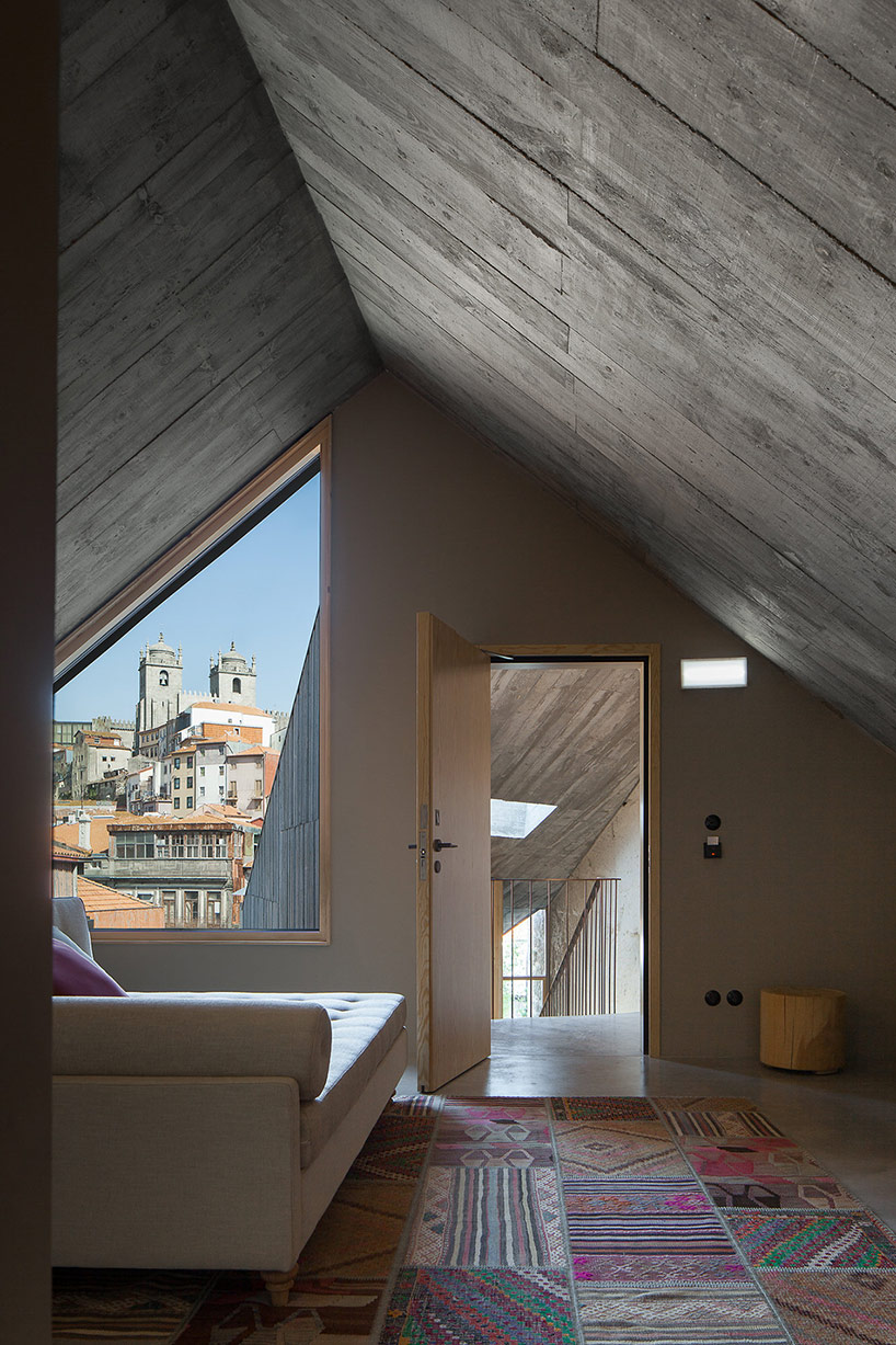 pedraliquida_armazemluxuryhousing
