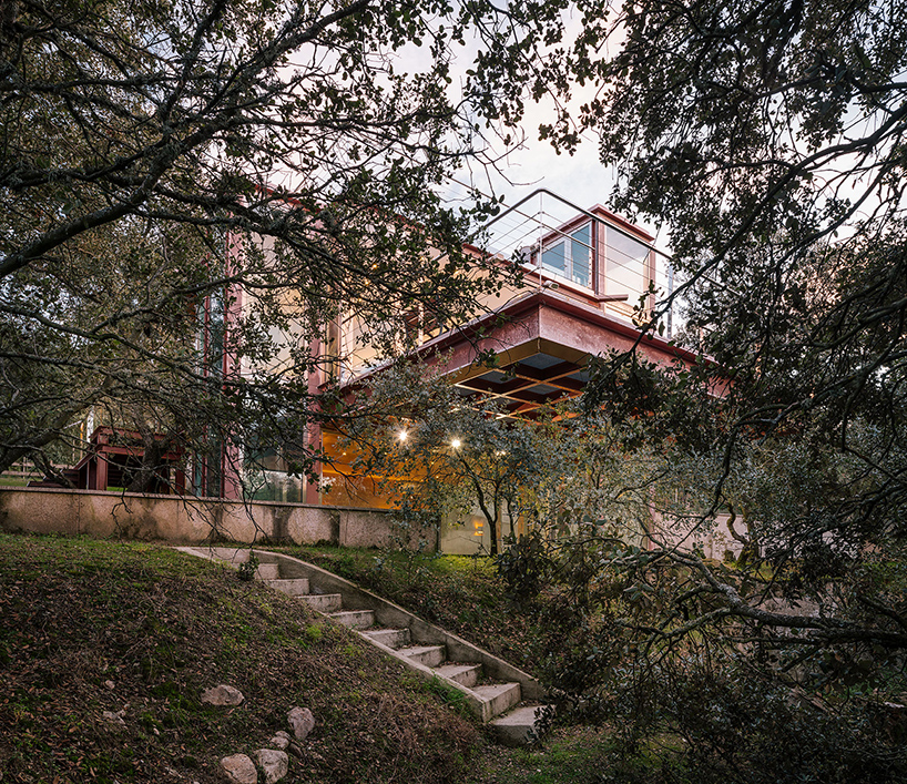 penelas-architects-the-hidden-pavilion-las-rozas-madrid-designboom-02