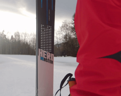 first-ever smart skis use AI to analyze your technique in real time
