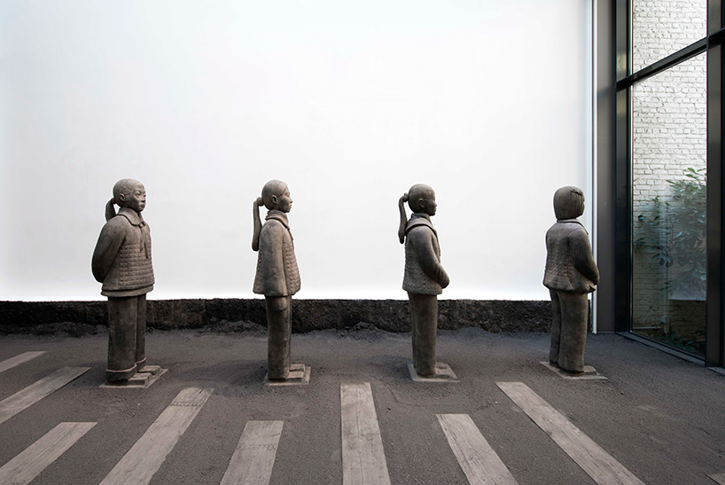 prune-nourry-galerie-daniel-templon-contemporary-archeology-designboom-02