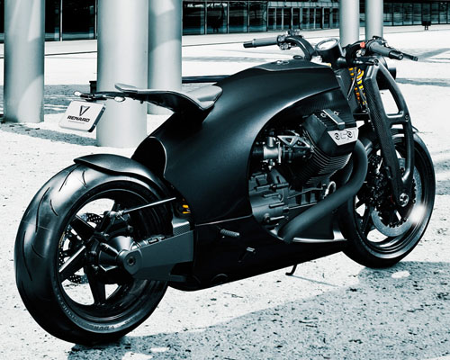renard GT motorcycle: a luxury moto guzzi in carbon fiber