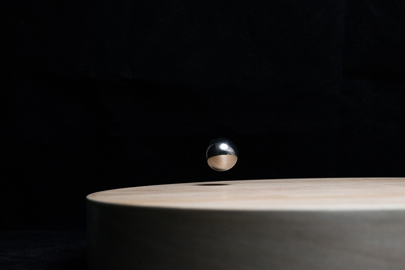 STORY by flyte is a levitating timepiece that makes the hours float past