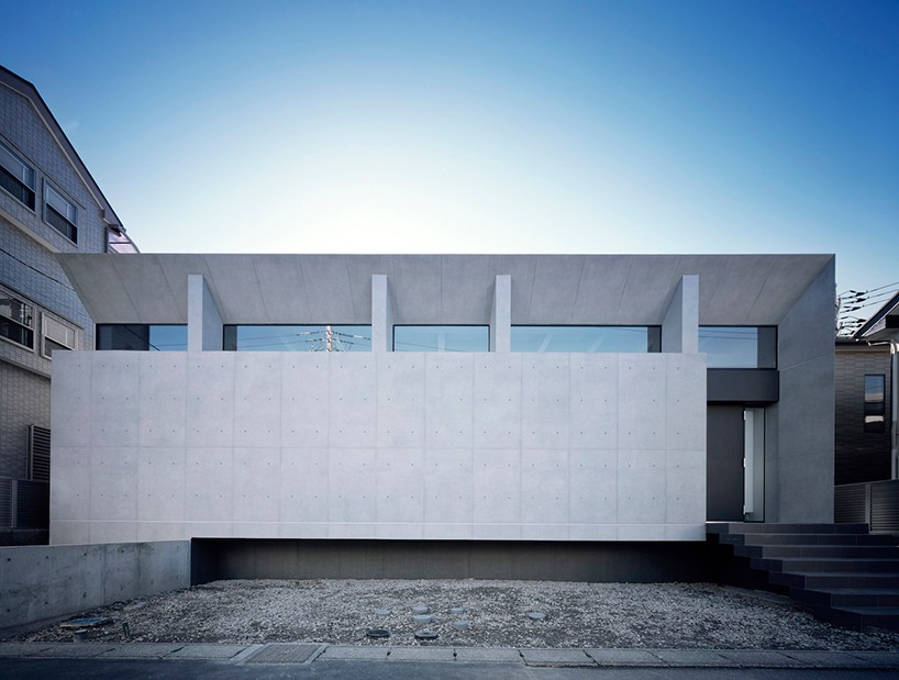 APOLLO-architects-grid-house-japan-designboom-01
