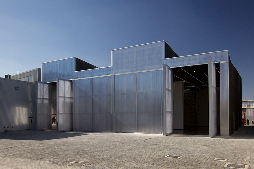 OMA-concrete-alserkal-avenue-dubai-arts-district-opening-designboom-05