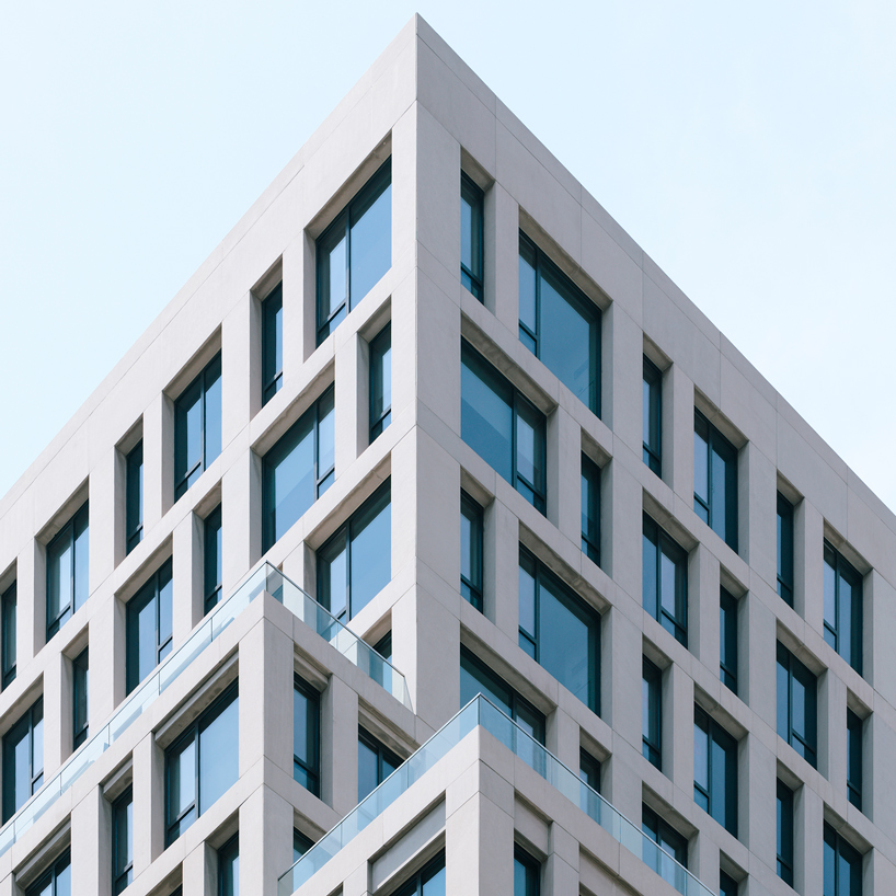 S9-architecture-160-east-22nd-street-new-york-designboom-01