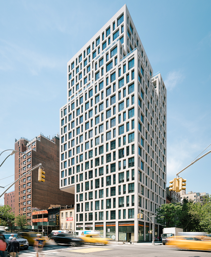 S9-architecture-160-east-22nd-street-new-york-designboom-02