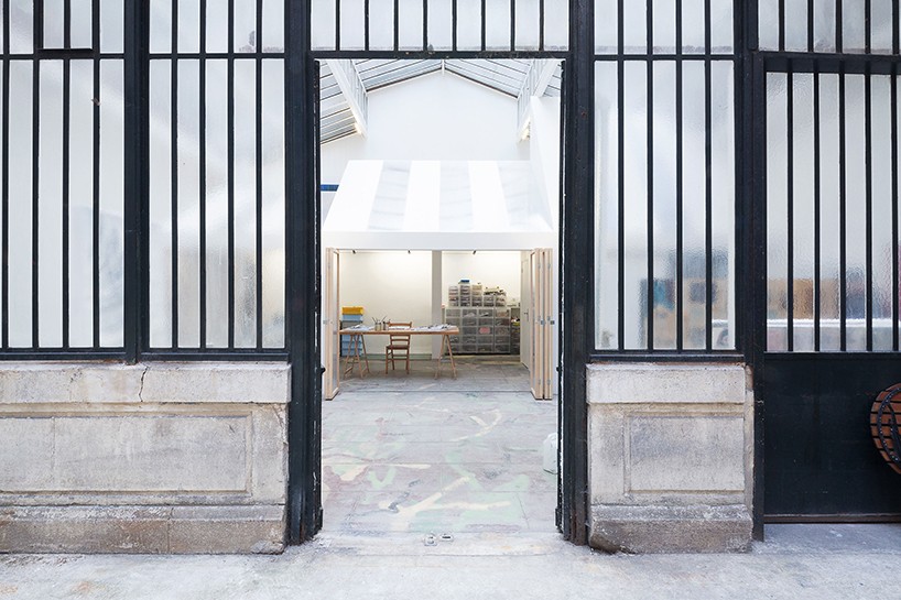 WYTO-architects-light-folds-gallery-designboom-01