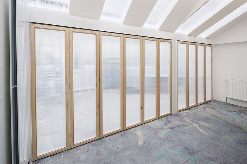 WYTO-architects-light-folds-gallery-designboom-02