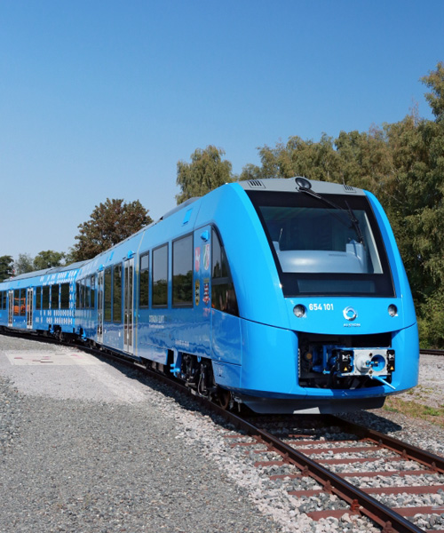 world’s first zero-emissions train completes inaugural voyage through germany