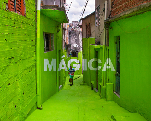 boa mistura gives a favela a multicolor metamorphosis with anamorphic alleyways