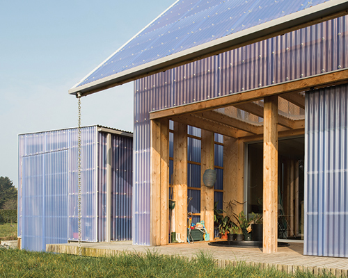 BRUT architectes clads low energy house in france with translucent panels
