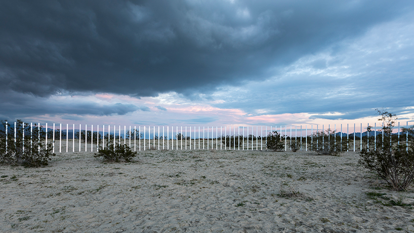 desert-x-phillip-k.smith-the-circle-of-land-and-sky-designboom-01
