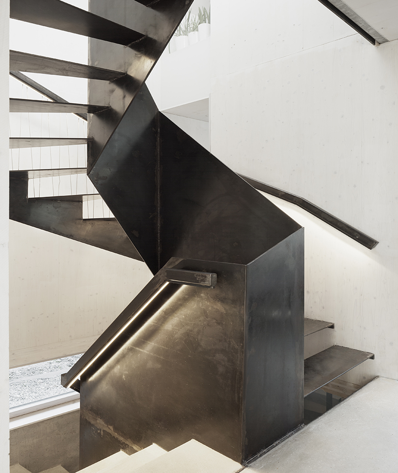 karawitz-marly-house-france-designboom-03