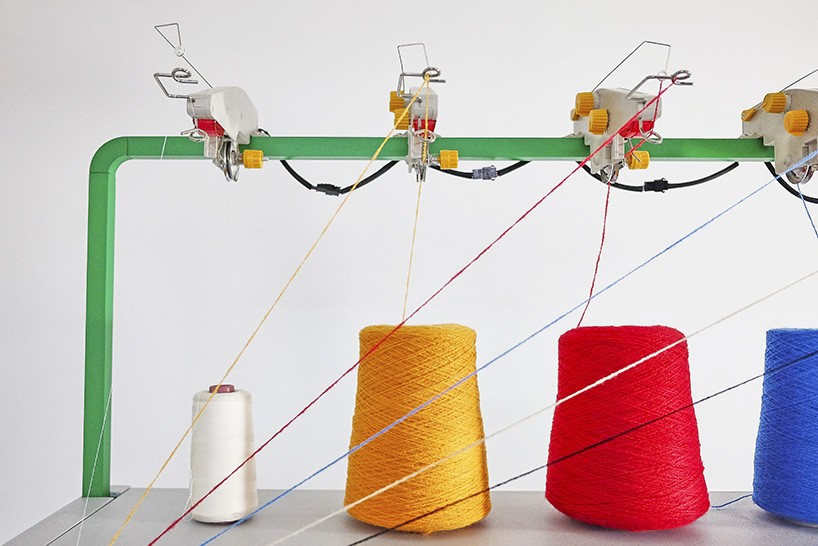 the ‘kniterate’ digital knitting machine is a 3D printer for fashion