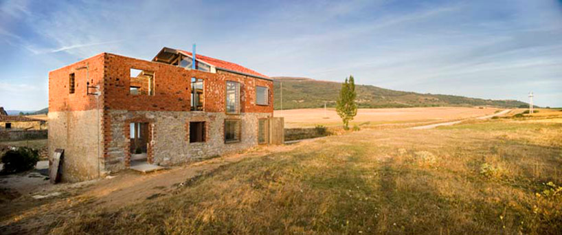 laruinahabitada_estudiocastillooli