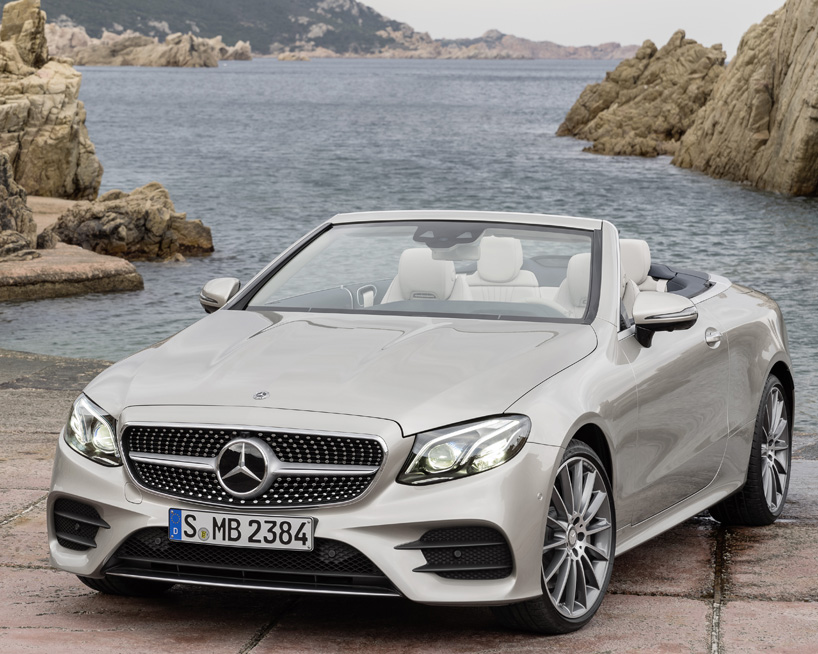 mercedes-benz e-class cabriolet is the latest 4WD coupé