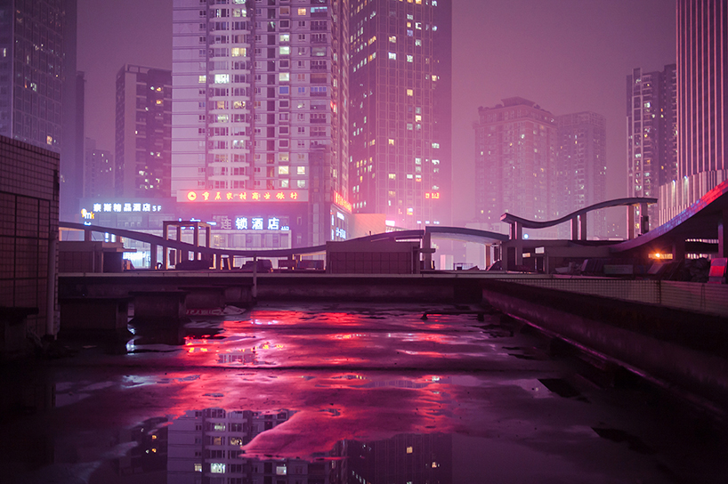 Wavy Horizon